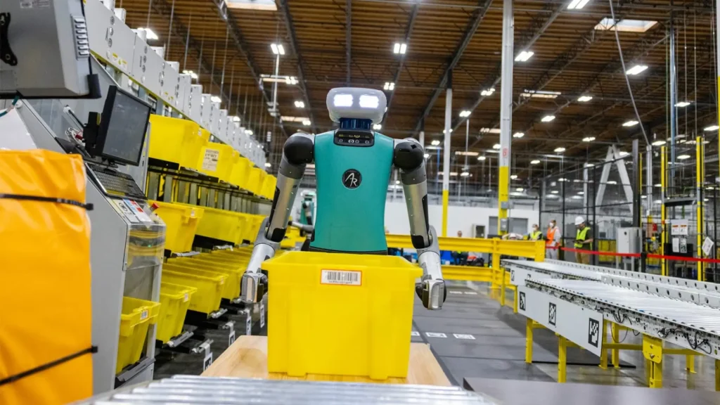 Amazon Digit bipedalni robot za manipulaciju tote kutijama u fulfillment centru